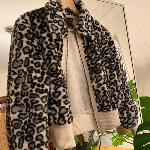 🖤SOLD🤍Vintage Fodisi little 90s fur leopard print bomber - Picture 2 of 6